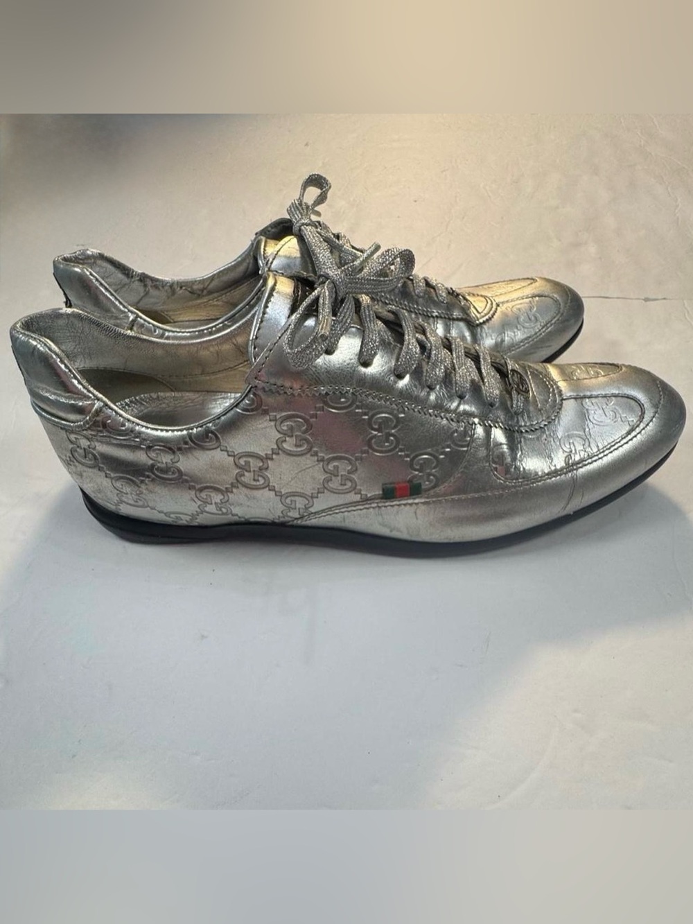 Gucci Guccissima Silver Leather Low Top Sneakers Size 39.5 Designer Shoes - Picture 1 of 12